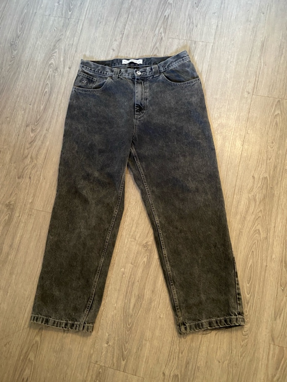 POLAR SKATE CO. Size 34/32